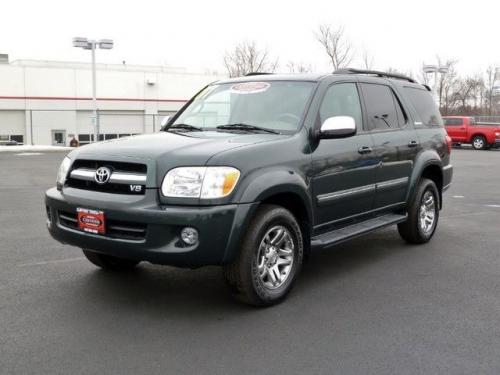 Photo Image Gallery & Touchup Paint: Toyota Sequoia in Timberland Mica   (6T8)  YEARS: 2006-2007