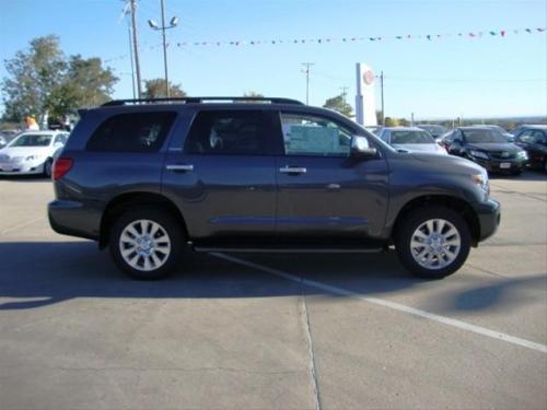 Photo Image Gallery & Touchup Paint: Toyota Sequoia in Magnetic Gray Metallic  (1G3)  YEARS: 2011-2013