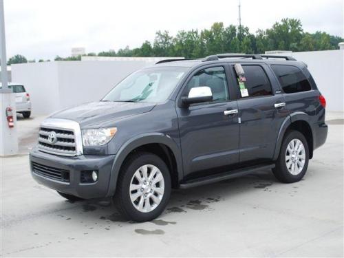 Photo Image Gallery & Touchup Paint: Toyota Sequoia in Magnetic Gray Metallic  (1G3)  YEARS: 2011-2013
