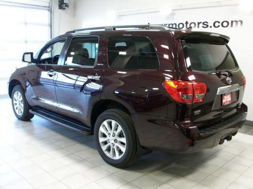 Photo Image Gallery & Touchup Paint: Toyota Sequoia in Sizzling Crimson Mica  (3R0)  YEARS: 2012-2013