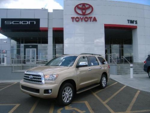 Photo Image Gallery & Touchup Paint: Toyota Sequoia in Sandy Beach Metallic  (4T8)  YEARS: 2010-2013