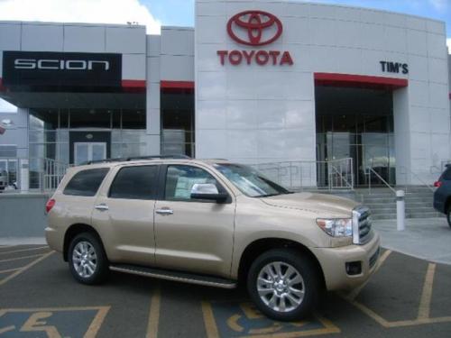 Photo Image Gallery & Touchup Paint: Toyota Sequoia in Sandy Beach Metallic  (4T8)  YEARS: 2010-2013