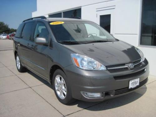 Photo Image Gallery & Touchup Paint: Toyota Sienna in Phantom Gray Pearl  (1E3)  YEARS: 2004-2005