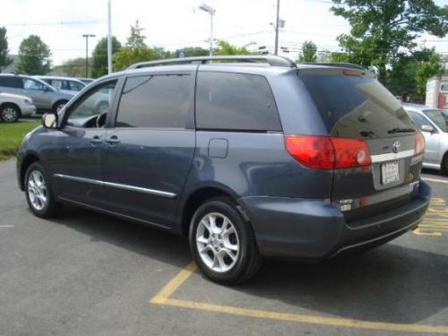 Photo Image Gallery & Touchup Paint: Toyota Sienna in Slate Metallic   (1F9)  YEARS: 2006-2010