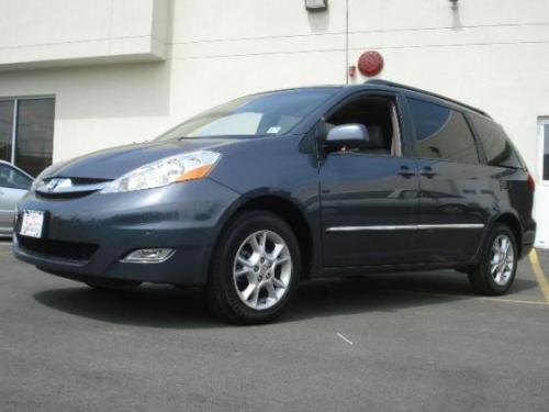 Photo Image Gallery & Touchup Paint: Toyota Sienna in Slate Metallic   (1F9)  YEARS: 2006-2010