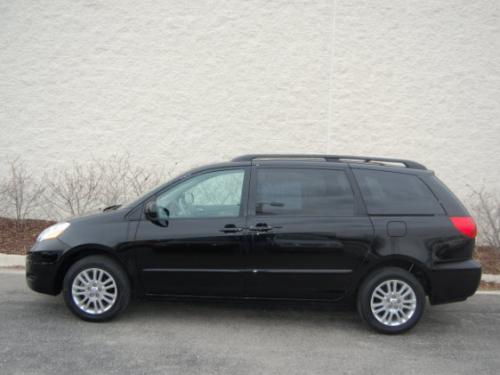 Photo Image Gallery & Touchup Paint: Toyota Sienna in Black    (202)  YEARS: 2008-2010