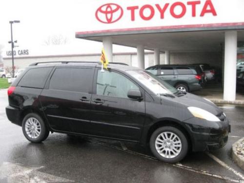 Photo Image Gallery & Touchup Paint: Toyota Sienna in Black    (202)  YEARS: 2008-2010