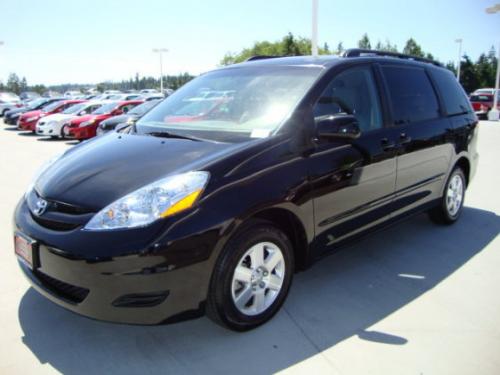 Photo Image Gallery & Touchup Paint: Toyota Sienna in Black    (202)  YEARS: 2008-2010
