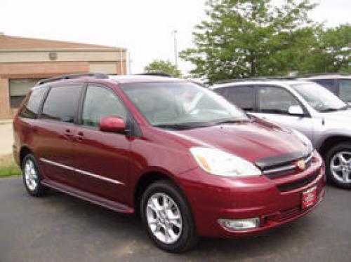 Photo Image Gallery & Touchup Paint: Toyota Sienna in Salsa Red Pearl  (3Q3)  YEARS: 2004-2010