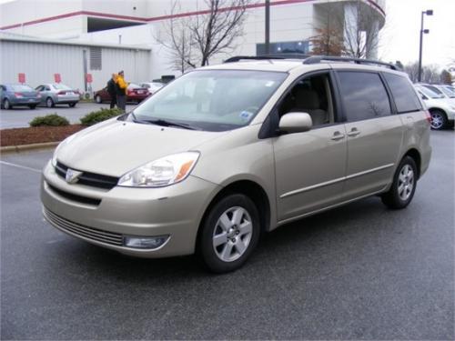Photo Image Gallery & Touchup Paint: Toyota Sienna in Desert Sand Mica  (4Q2)  YEARS: 2004-2010