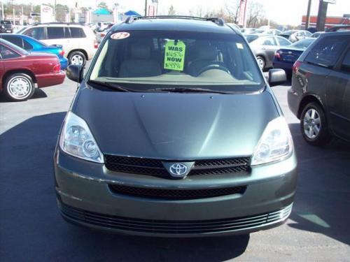 Photo Image Gallery & Touchup Paint: Toyota Sienna in Aspen Green Pearl  (6S7)  YEARS: 2004-2005