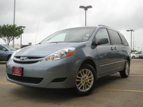 Photo Image Gallery & Touchup Paint: Toyota Sienna in Blue Mirage Metallic  (8R5)  YEARS: 2004-2010