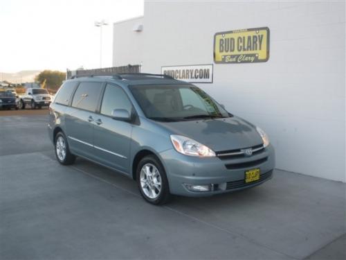 Photo Image Gallery & Touchup Paint: Toyota Sienna in Blue Mirage Metallic  (8R5)  YEARS: 2004-2010