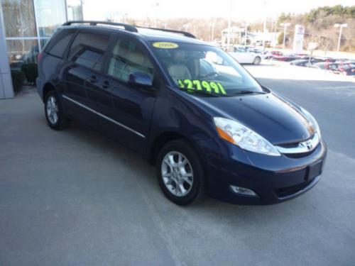 Photo Image Gallery & Touchup Paint: Toyota Sienna in Nautical Blue Metallic  (8S6)  YEARS: 2006-2007