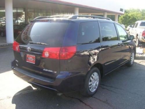 Photo Image Gallery & Touchup Paint: Toyota Sienna in Nautical Blue Metallic  (8S6)  YEARS: 2006-2007