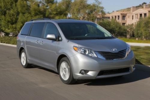 Photo Image Gallery & Touchup Paint: Toyota Sienna in Silver Sky Metallic  (1D6)  YEARS: 2011-2013