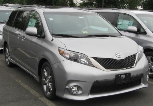 Photo Image Gallery & Touchup Paint: Toyota Sienna in Silver Sky Metallic  (1D6)  YEARS: 2011-2013
