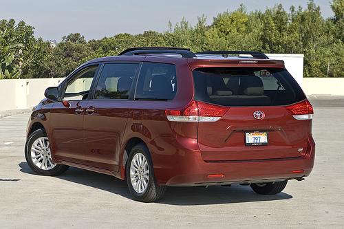 Photo Image Gallery & Touchup Paint: Toyota Sienna in Salsa Red Pearl  (3Q3)  YEARS: 2011-2013
