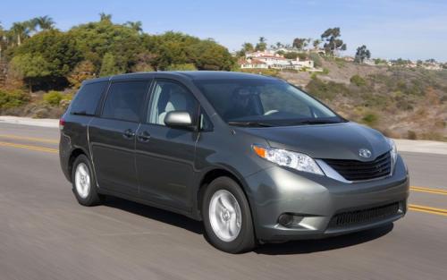 Photo Image Gallery & Touchup Paint: Toyota Sienna in Cypress Pearl   (6T7)  YEARS: 2011-2013