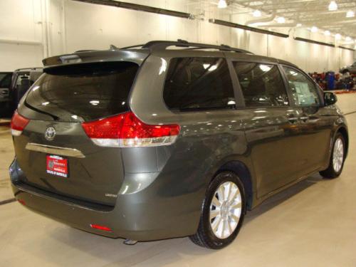 Photo Image Gallery & Touchup Paint: Toyota Sienna in Cypress Pearl   (6T7)  YEARS: 2011-2013