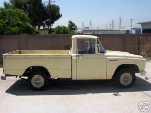 Photo Image Gallery & Touchup Paint: Toyota Stout in Honey Yellow   (T1322)  YEARS: 1965-1968
