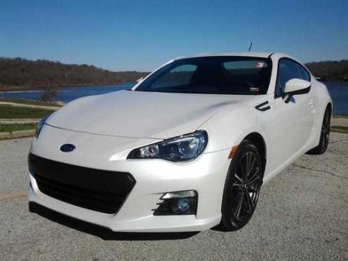 Photo Image Gallery & Touchup Paint: Subaru Brz in Satin White Pearl  (37J)  YEARS: 2013-2013