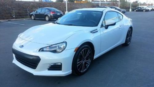 Photo Image Gallery & Touchup Paint: Subaru Brz in Satin White Pearl  (37J)  YEARS: 2013-2013