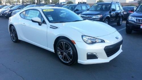 Photo Image Gallery & Touchup Paint: Subaru Brz in Satin White Pearl  (37J)  YEARS: 2013-2013