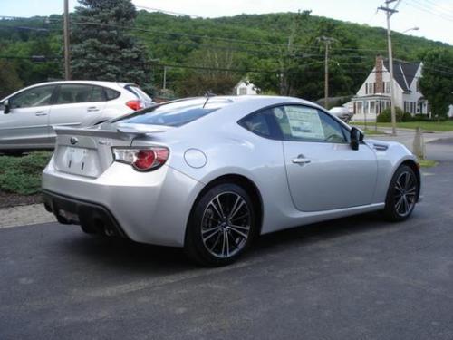 Photo Image Gallery & Touchup Paint: Subaru Brz in Sterling Silver Metallic  (D6S)  YEARS: 2013-2013