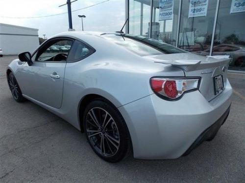 Photo Image Gallery & Touchup Paint: Subaru Brz in Sterling Silver Metallic  (D6S)  YEARS: 2013-2013
