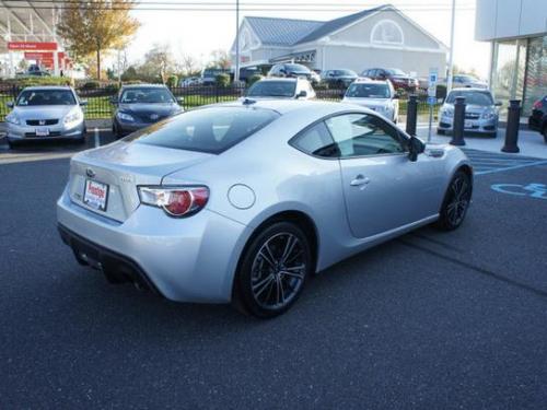 Photo Image Gallery & Touchup Paint: Subaru Brz in Sterling Silver Metallic  (D6S)  YEARS: 2013-2013