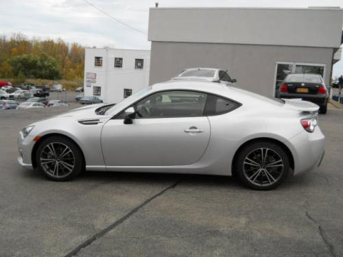 Photo Image Gallery & Touchup Paint: Subaru Brz in Sterling Silver Metallic  (D6S)  YEARS: 2013-2013
