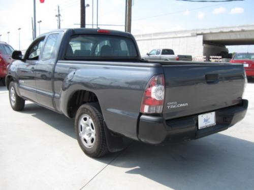 Photo Image Gallery & Touchup Paint: Toyota Tacoma in Magnetic Gray Metallic  (1G3)  YEARS: 2009-2013