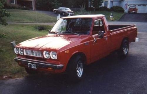 Photo Image Gallery & Touchup Paint: Toyota Truck in Red    (336)  YEARS: 1973-1977