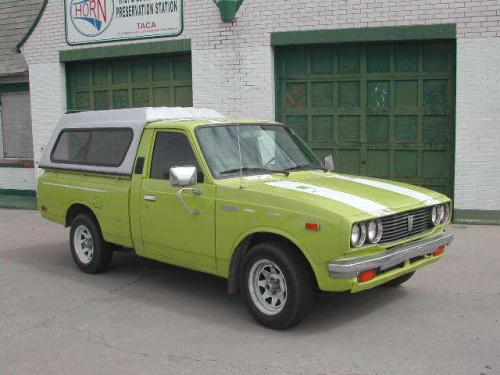 Photo Image Gallery & Touchup Paint: Toyota Truck in Yellow Green   (6A1)  YEARS: 1978-1978