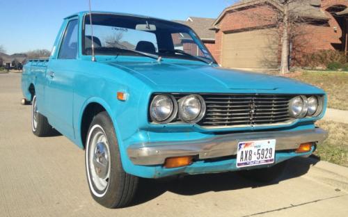 Photo Image Gallery & Touchup Paint: Toyota Truck in Light Blue   (854)  YEARS: 1973-1975