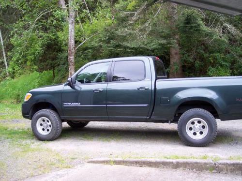 Photo Image Gallery & Touchup Paint: Toyota Tundra in Timberland Mica   (6T8)  YEARS: 2005-2006