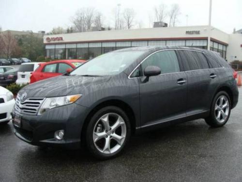 Photo Image Gallery & Touchup Paint: Toyota Venza in Magnetic Gray Metallic  (1G3)  YEARS: 2009-2013