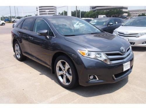 Photo Image Gallery & Touchup Paint: Toyota Venza in Magnetic Gray Metallic  (1G3)  YEARS: 2009-2013