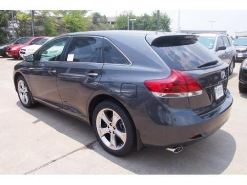Photo Image Gallery & Touchup Paint: Toyota Venza in Magnetic Gray Metallic  (1G3)  YEARS: 2009-2013