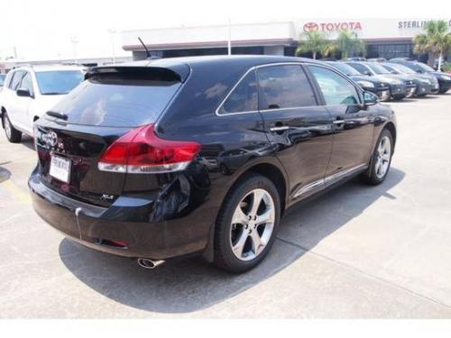 Photo Image Gallery & Touchup Paint: Toyota Venza in Attitude Black Metallic  (218)  YEARS: 2013-2013
