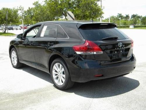 Photo Image Gallery & Touchup Paint: Toyota Venza in Attitude Black Metallic  (218)  YEARS: 2013-2013
