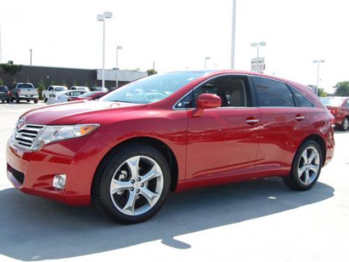 Photo Image Gallery & Touchup Paint: Toyota Venza in Barcelona Red Metallic  (3R3)  YEARS: 2009-2013
