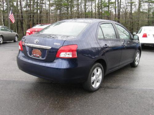 Photo Image Gallery & Touchup Paint: Toyota Yaris in Nautical Blue Metallic  (8S6)  YEARS: 2007-2008