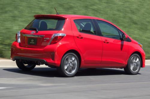 Photo Image Gallery & Touchup Paint: Toyota Yaris in Absolutely Red   (3P0)  YEARS: 2012-2013