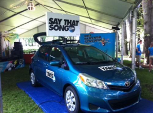 Photo Image Gallery & Touchup Paint: Toyota Yaris in Lagoon Blue Mica  (788)  YEARS: 2012-2013