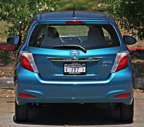 Photo Image Gallery & Touchup Paint: Toyota Yaris in Lagoon Blue Mica  (788)  YEARS: 2012-2013
