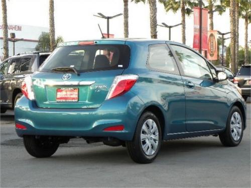 Photo Image Gallery & Touchup Paint: Toyota Yaris in Lagoon Blue Mica  (788)  YEARS: 2012-2013